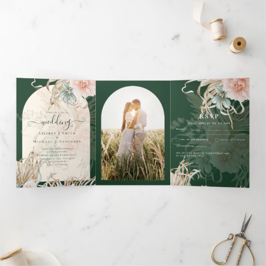 All-in-1 Green Pampas Grass Peach Wedding PHOTO T Drieluik Uitnodiging (Binnen)