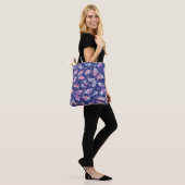 All-Over-Print Canvas tas, vlinderpatroon Draagtas (Op model)