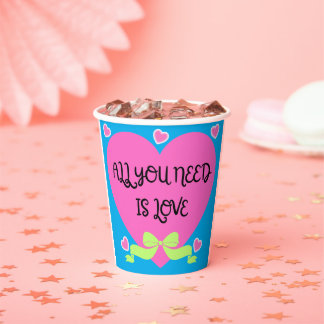 All You Need Is Love – Valentine Heart Design Papieren Bekers