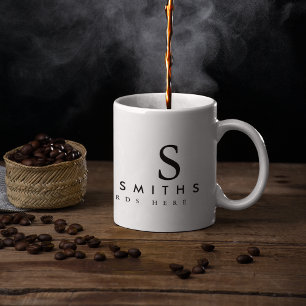 alleen een eenvoudig wit (met naam en initialen) koffiemok