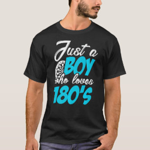 Alleen een jongen die van 180-inch Dart Player Dar T-shirt