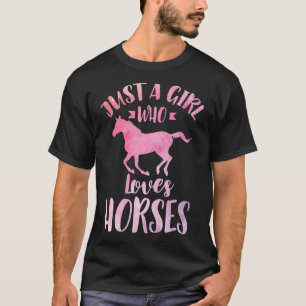 Alleen een meisje dat van de paardenrennen houdt t-shirt