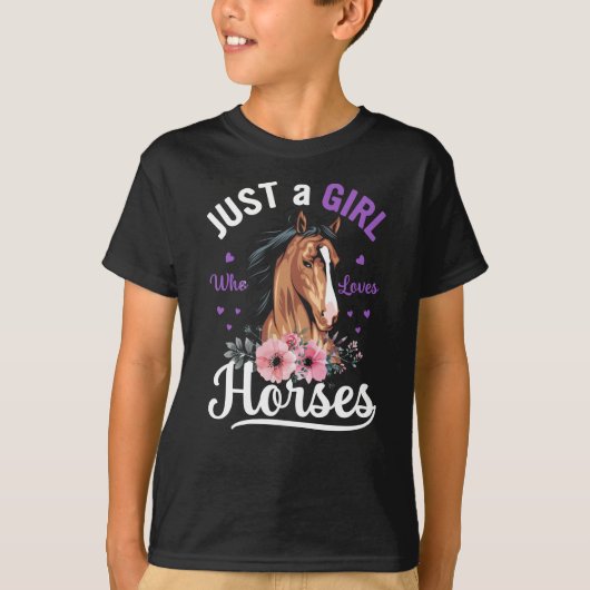 Alleen een meisje dat van paarden houdt, is eigena t-shirt (Voorkant)
