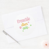 Alleen Frenchie Vibes Ronde Sticker (Envelop)