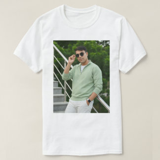 “Alleen Goede Vibes” “Blijf Wild, Maan Kind” “Dr T-shirt