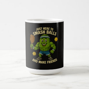 Alleen hier om ballen te smashen en vrienden te ma koffiemok