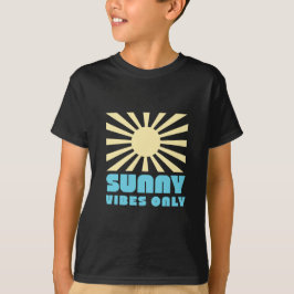 Alleen Sunny Vibes – Bold Retro Sunshine Graphic T-shirt