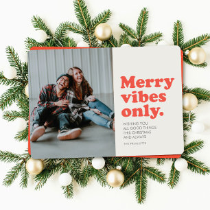 Alleen vrolijke vibraties retro kerst foto kaart