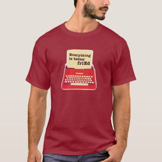 "Alles is Beter Vrij" Retro Typewriter T-shirt