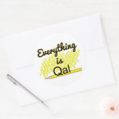 Alles is Qal Ronde Sticker (Envelop)