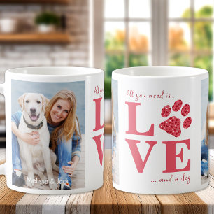 Alles wat je nodig hebt is liefde & een hond aange koffiemok