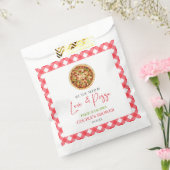 Alles wat je nodig hebt is liefde en pizza koppels bedankzakje (Gezegeld)