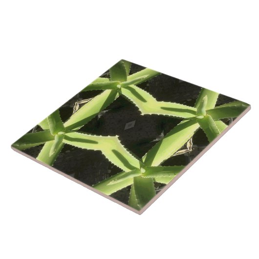 Aloe Pattern 3h Tegeltje (Zijkant)