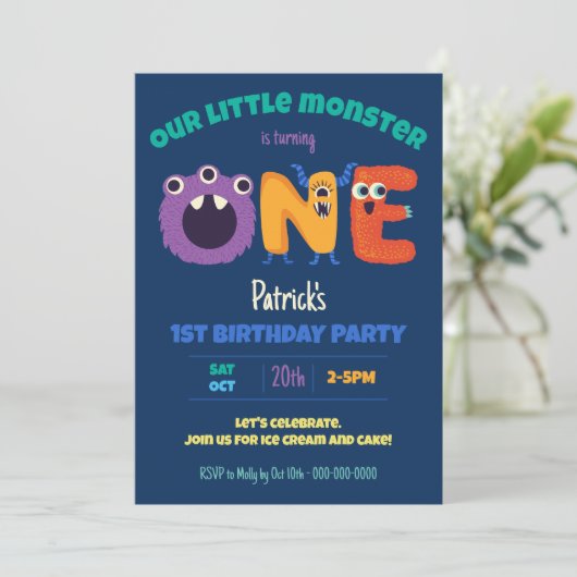 Alphabet Monsters 1e Verjaardag Ons Kleine Monster Kaart (Staand voorkant)
