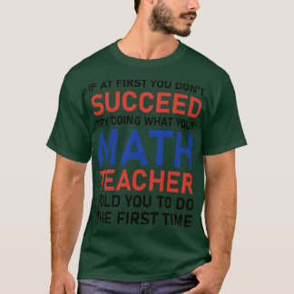 Als je er eerst niet in slaagt om te doen wat je t-shirt