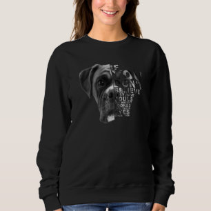 Als je niet gelooft dat ze een steentjes-boxer-dog trui