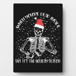 Als je van binnen dood bent maar het is kerstseizo fotoplaat