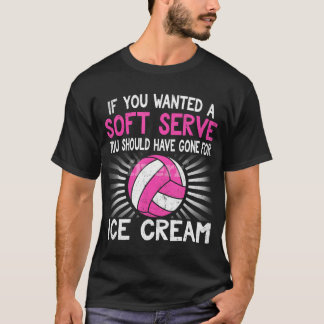 Als je wilde een zachte serveer grappig meisje vol t-shirt