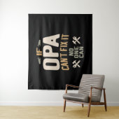 Als Opa het niet kan oplossen, kan niemand dat - v Wandkleed (In situ)