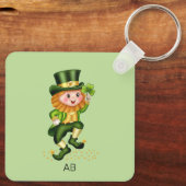 Altijd Lucky Kabouter & Monogram op Lichtgroen Sleutelhanger (Achterkant)