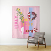 Amalfi Coast, Preppy Reizen, Roze Wandkleed (In situ)