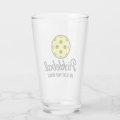 Amateur de Pickleball boire du verre avec une cita (Dos)