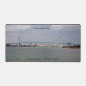 Ambassador Bridge bureaumat (Voorkant)