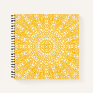 Amber op Witte Mandala Kaleidoscoop Medaillon Notitieboek