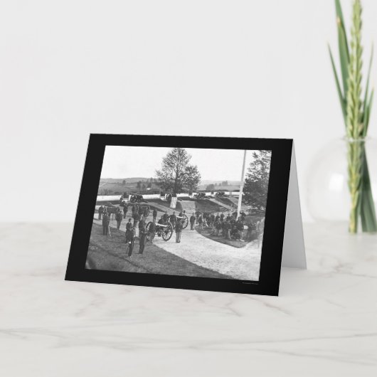 Ambtenaren en Man in Fort Stevens, gelijkstroom Kaart (Voorkant)