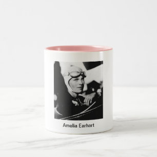  Amelia Earhart Foto Tweekleurige Koffiemok