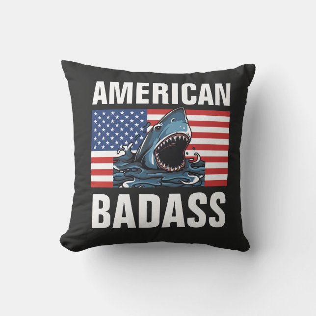 AMÉRICAIN BADASS PATRIOT COUSSIN (Recto)