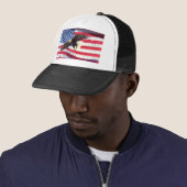 Américain Eagle et casquette de drapeau (En situation)