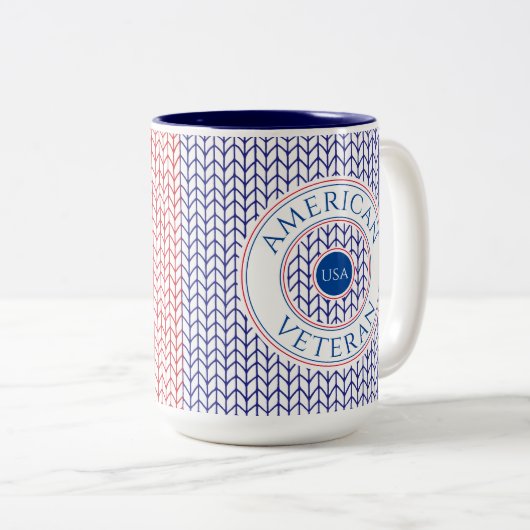 AMÉRICAIN VÉTÉRAN Tall Navy Mug à deux tons (Devant droit)
