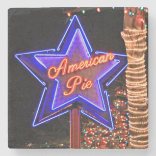 American Pie, Atlanta, Buckhead, Stenen Onderzetter