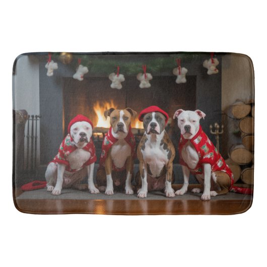 American Staffordshire bij de open haard Kerstmis Badmat (Voorkant)