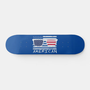 AMERICAN SUNGLASSEN grappig op 4 juli Skateboard