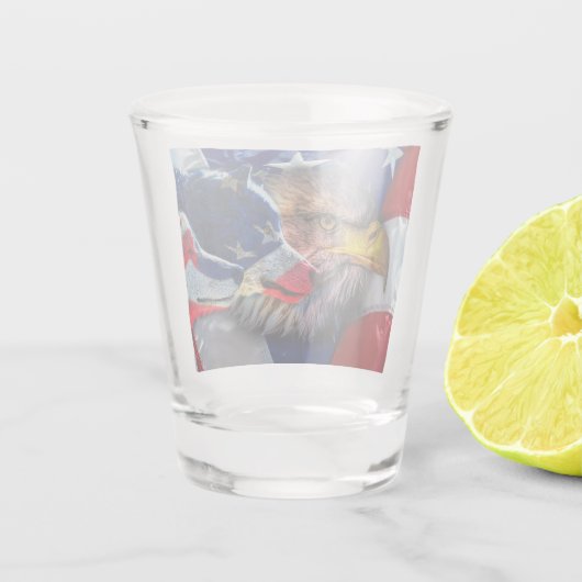 Amerikaans Bald Eagle Wolf Flag Patriotic Shot Glas (Achterkant)