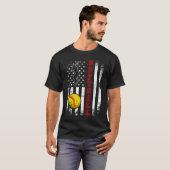  Amerikaans Vlag Softball Team Funny Mannen T-shirt (Voorkant volledig)