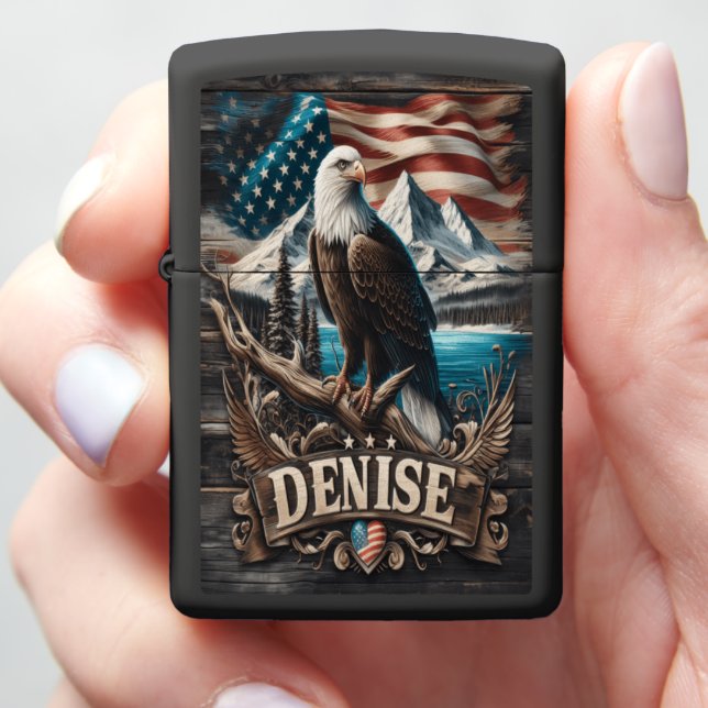 Amerikaanse adelaar stijgt (In Hand)