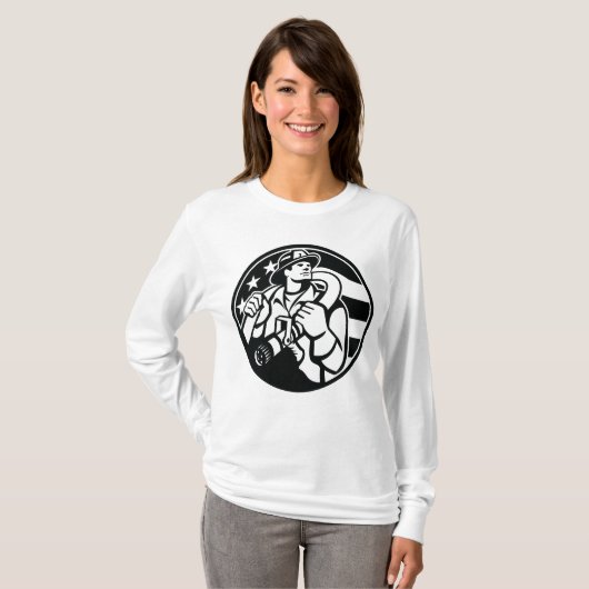 Amerikaanse brandweerman Bold Black and White T-shirt (Voorkant volledig)