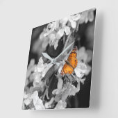 Amerikaanse dame Butterfly on Blossom Wall klok (Hoek)