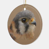 Amerikaanse kestrel keramisch ornament (Links)