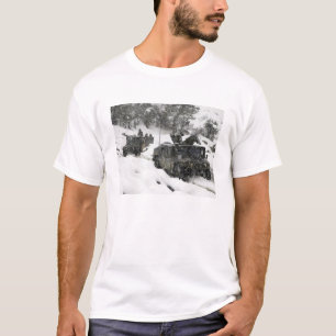 Amerikaanse marinepatrouille in Khowst-Gardez Pass T-shirt