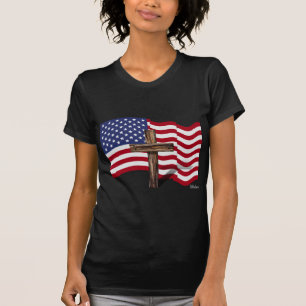Amerikaanse vlag die wappert en ruwe kruis t-shirt