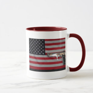 Amerikaanse vlag en Mok van Pistool