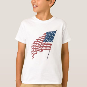 Amerikaanse vlag met patriottische vlag in de win T-shirt