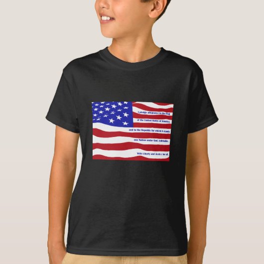 Amerikaanse vlag met Pledge op strepen T-shirt (Voorkant)