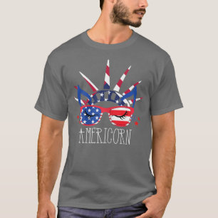 Amerikaanse vlag patrio op 4 juli t-shirt