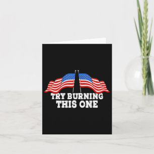 Amerikaanse vlag probeer deze te verbranden Onafha Kaart