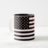 Amerikaanse vlag Raider Shield Tweekleurige Koffiemok (Voorkant links)